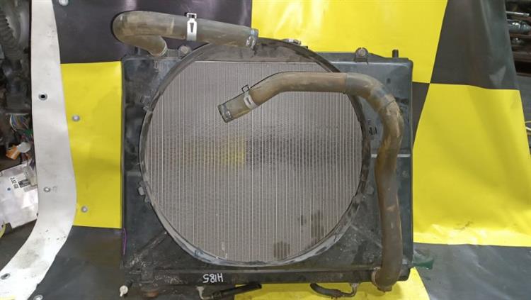 Радиатор основной Мицубиси Паджеро в Бердске 105204