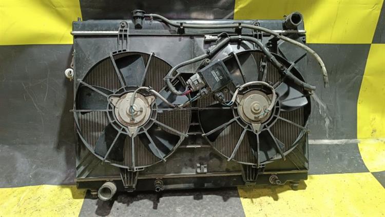 Радиатор основной Ниссан Фуга в Бердске 105359