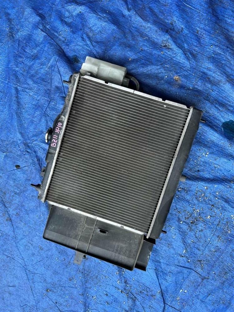 Радиатор основной Ниссан Куб в Бердске 240802