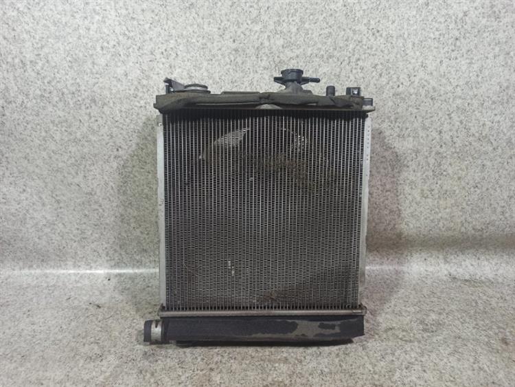 Радиатор основной Ниссан Рукс в Бердске 331024
