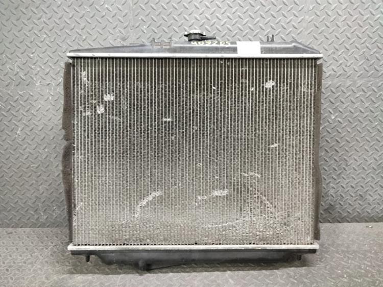 Радиатор основной Исузу Бигхорн в Бердске 409205