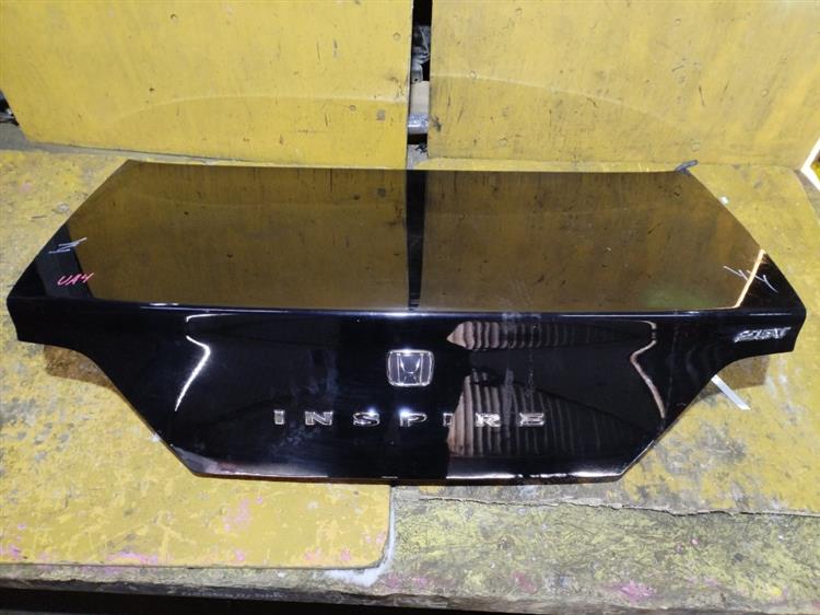 Крышка багажника Хонда Инспаер в Бердске 710301