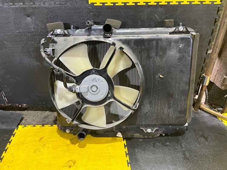 Радиатор основной Сузуки Свифт в Бердске 777561